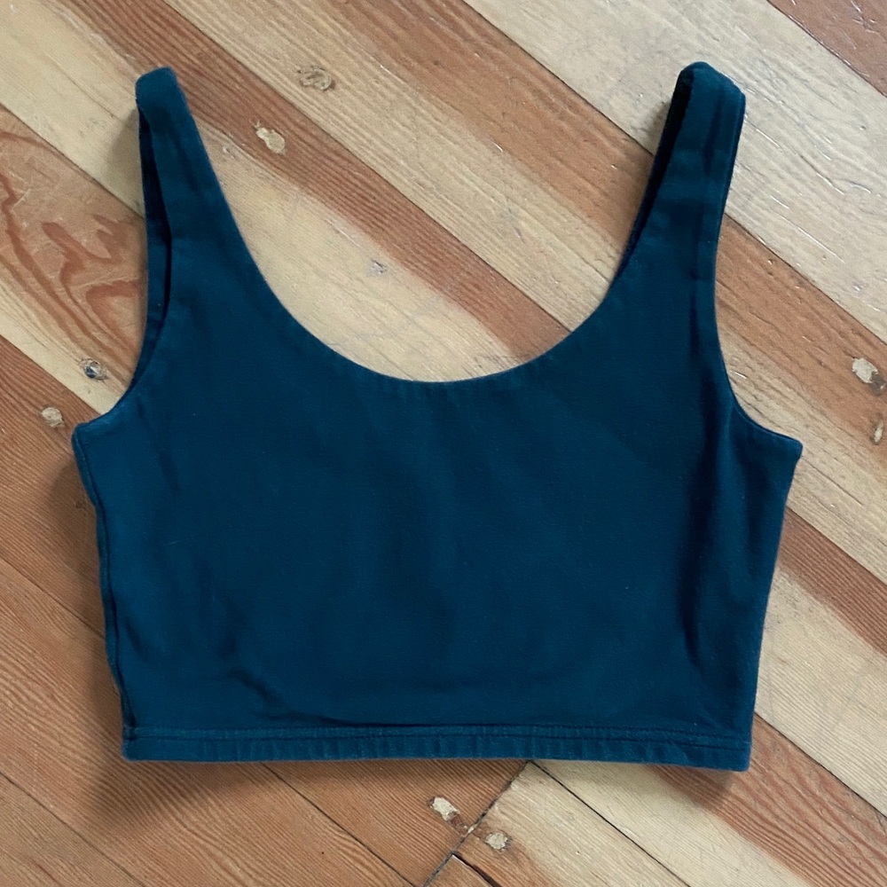 J. Galt Brandy Melville Dark Green Sleeveless Crop Top - Picture 3 of 4